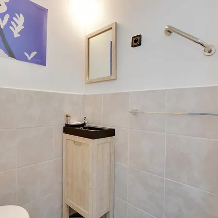 Magnificent Apartment- 3br-6p-bastille Апартаменты
